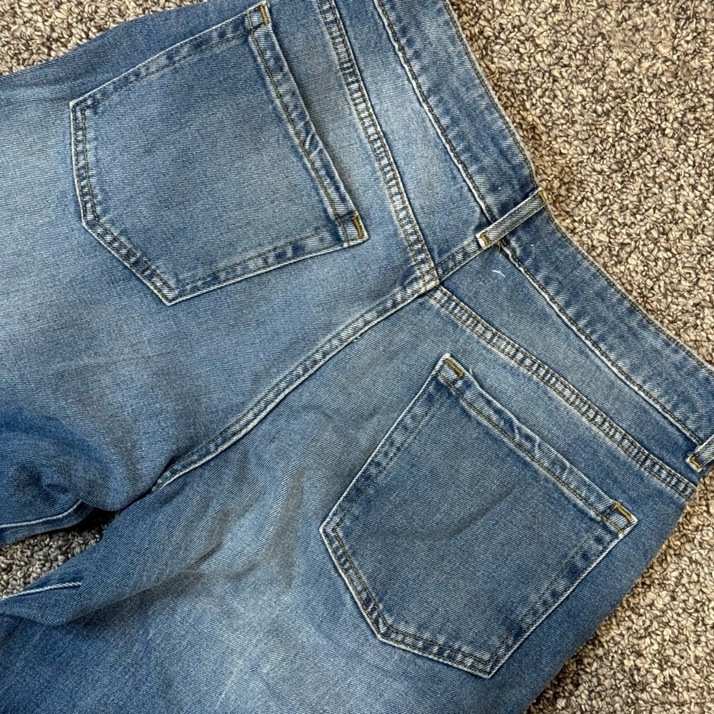 Forever 21 Jeans Wide Leg Distressed Jeans - Picture 8 of 9